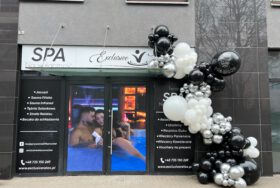 Girlanda balonowa na otwarcie Exclusive Relax we Wrocławiu